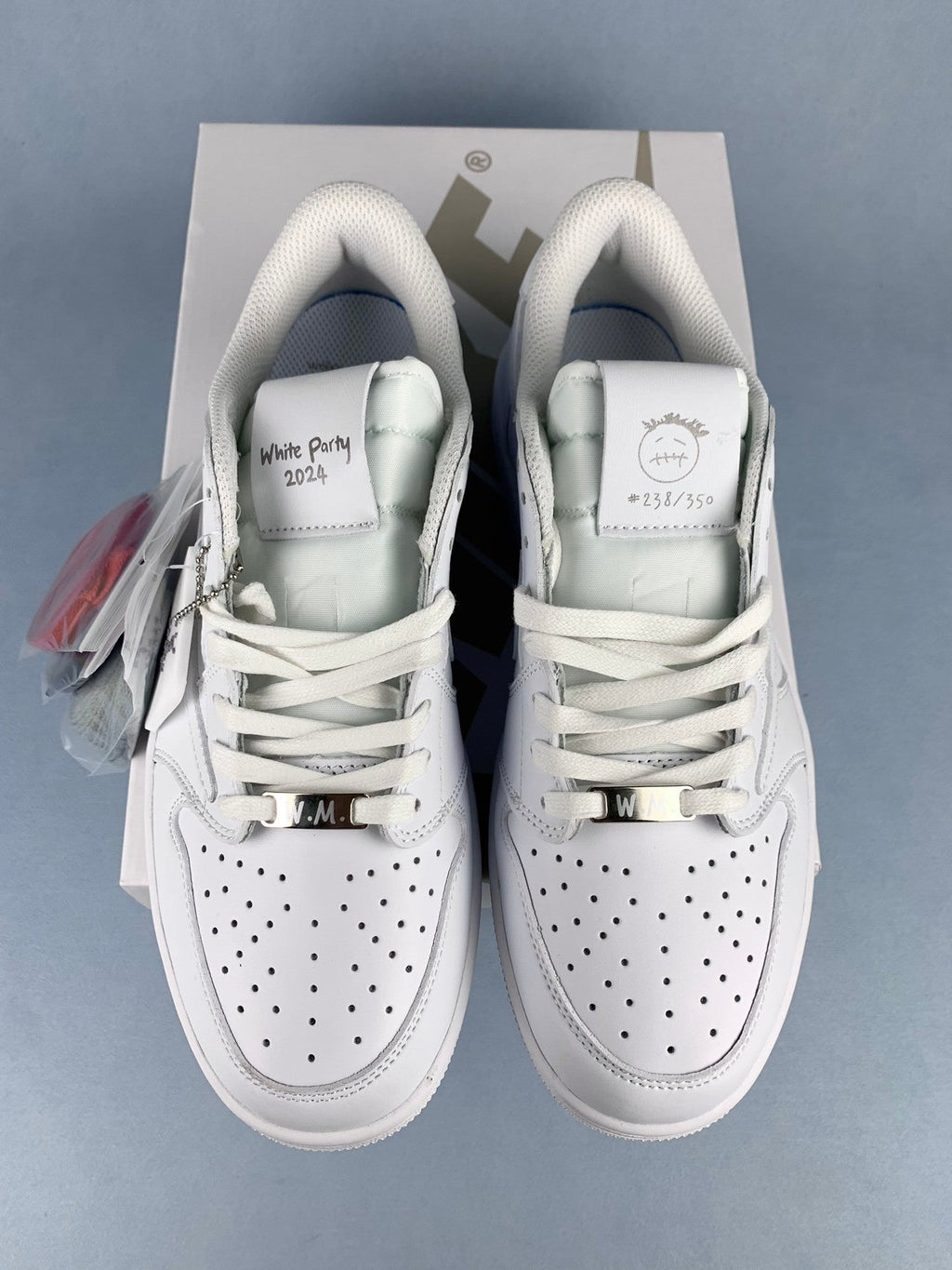 Air Jordan 1 Low All-white Unisex Sneakers DM7866-292