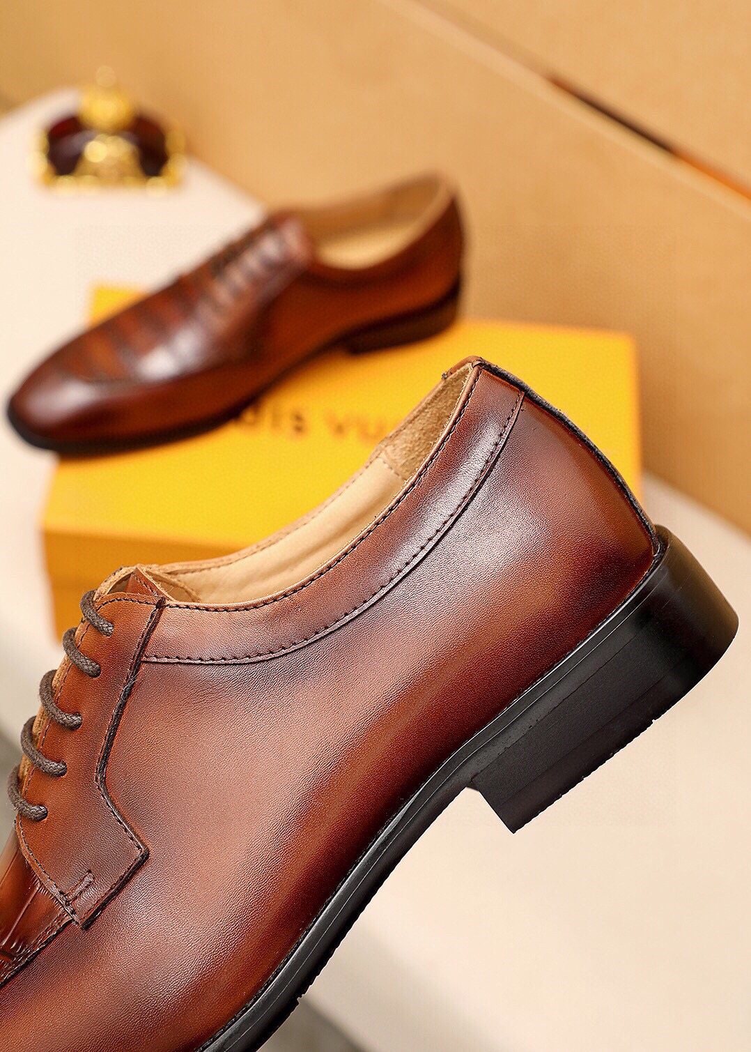 Louis Vuitton Crocodile-Embossed Lace-Up Dress Shoes